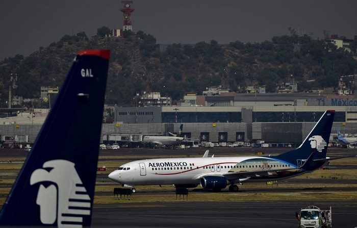 El actual Aeropuerto Internacional de la Ciudad de México (AICM), que enfrenta severos problemas de saturación, requiere de "cirugía mayor" ministro entrante. (PEDRO PARDO/AFP/Getty Images)