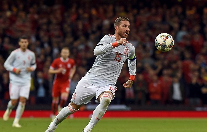 Ramos, el defensa goleador, ya es el decimoséptimo jugador con más tantos
Sergio Ramos de España en acción, durante el partido de ayer en Cardiff. EFE