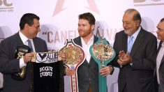 El boxeador mexicano «Canelo» Álvarez es el deportista mejor pagado de la historia