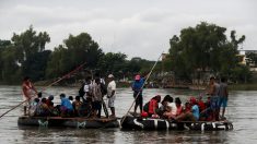 México busca encauzar desafío de caravana de migrantes hondureños