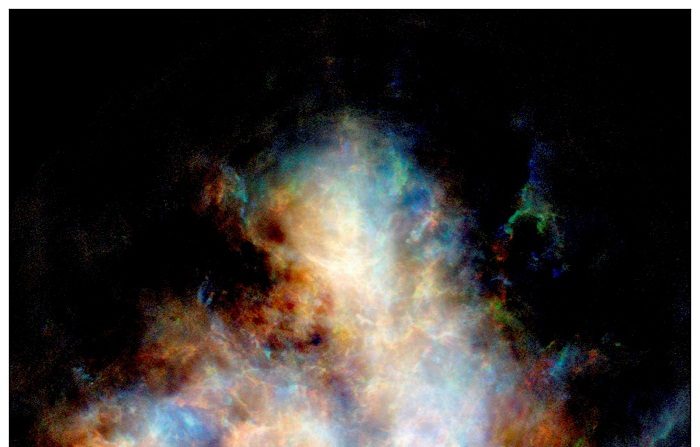 Imagen de archivo tomada por el telescopio ASKAP de CSIRO de la Pequeña Nube de Magallanes, una galaxia enana cercana a la VíaLáctea, que muere lentamente porque está perdiendo gradualmente su energía para formar estrellas, según un estudio de astrónomos australianos publicado hoy. EFE/CSIRO/Naomi McClure-Griffiths