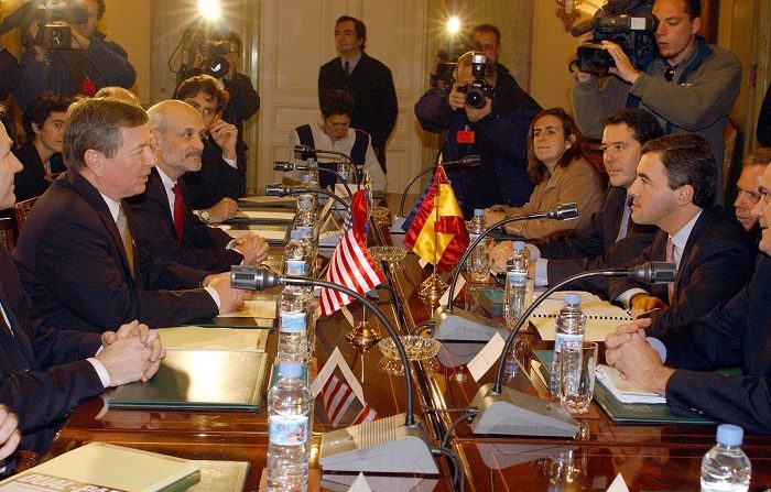 Imagen de contexto sobre reunión que se adelantará entre EE.UU. y España (Foto de Carlos Alvarez/Getty Images)