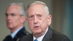 El jefe del Pentágono, James Mattis, llega a la frontera con México