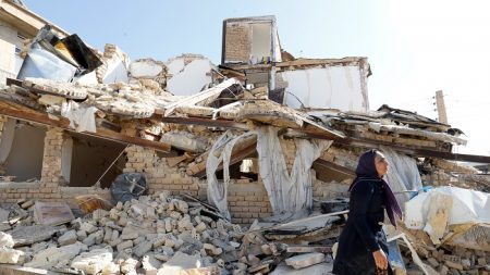 Más de 500 heridos en un terremoto de magnitud 6,4 en el noroeste de Irán