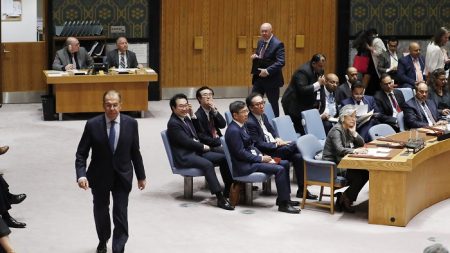Consejo Seguridad de ONU tratará este lunes conflicto entre Rusia y Ucrania