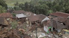 Elevan a 373 los muertos y 1.459 los heridos por un tsunami en Indonesia