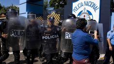 Acusan de terrorismo a 16 nicaragüenses que protestaron contra Ortega
