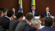 Bolsonaro apura a sus ministros para reducir el Estado: «El país no puede esperar»