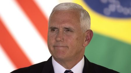 Mike Pence anima al pueblo venezolano antes de la marcha: «Estamos con ustedes»