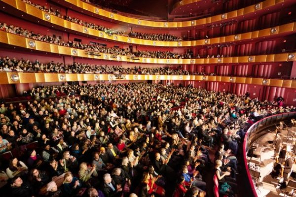 Concertino del Ballet de Nueva York elogia la ‘excelente orquestación’ de Shen Yun