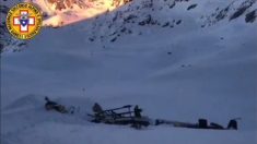 Mueren 5 personas al chocar un helicóptero y una avioneta en Alpes italianos