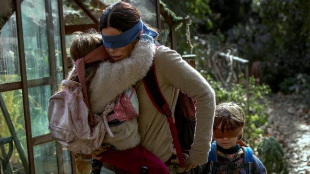 YouTube no permite más videos con bromas peligrosas tras fenómenos virales como Bird Box Challenge