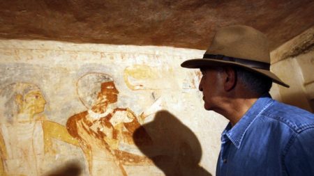 Célebre egiptólogo afirma que encontró la tumba de Cleopatra, solo falta Marco Antonio