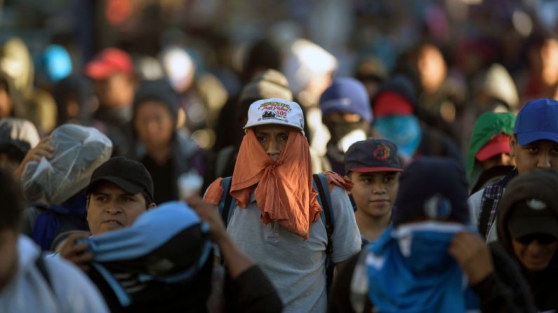 Integrantes de la caravana de migrantes Salvadoreños que partieron el 16 de enero del 2019 de San Salvador con intensiones deviajar a Estados Unidos (MARVIN RECINOS/AFP/Getty Images)