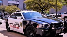Tiroteo Houston deja cinco policías heridos y dos traficantes muertos