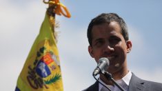 Guaidó exhibe su liderazgo en las calles ante su primera gran convocatoria