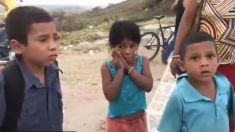 «No se donde vivir» dice indígena venezolana con 3 hijos tras represión de Maduro en la frontera con Brasil