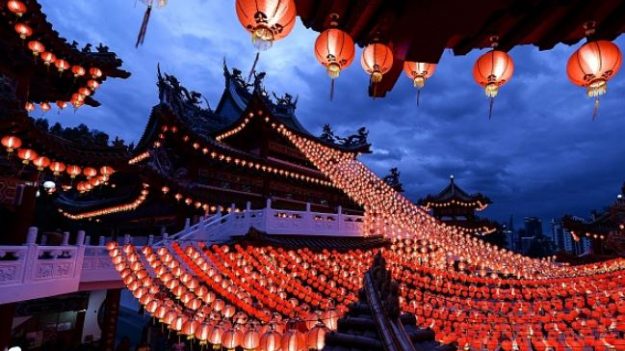 Festival de la Linterna, la fiesta tradicional china que ilumina los cielos y despeja las tinieblas