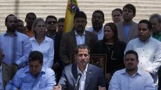 Guaidó pide ayuda internacional para detener envío de crudo venezolano a Cuba