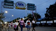 Escolares venezolanos pasan frontera con Colombia para ir a clases en Cúcuta