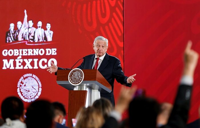 El presidente de México, Andrés Manuel López Obrador, se reunió con Jared Kushner, asesor y yerno del jefe de la Casa Blanca, Donald Trump, para evaluar la relación bilateral tras los primeros cien días de Gobierno del mandatario mexicano. EFE