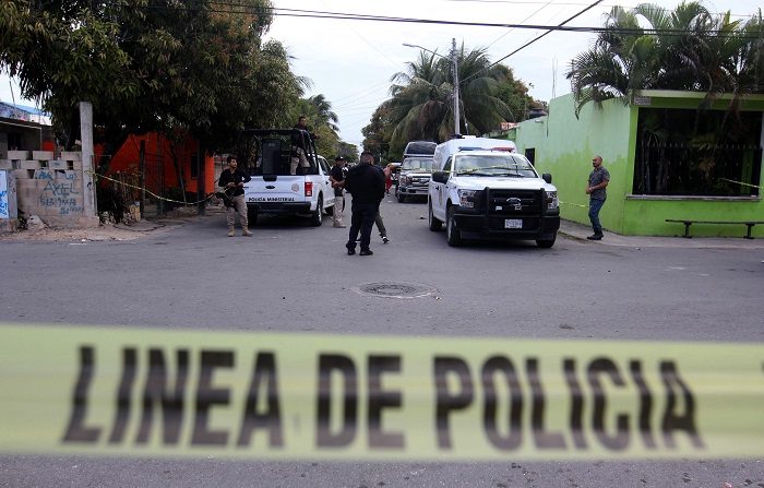 El periodista Jesús Hiram Moreno, director del portal de noticias Evidencias en la ciudad de Salina Cruz, estado mexicano de Oaxaca, sufrió un ataque con arma de fuego este miércoles, del que salió con heridas leves. EFE/Aonso Cupul