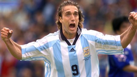 Cómo Batistuta enseña valores a sus hijos: “Que mis hijos trabajen es regalarles dignidad”