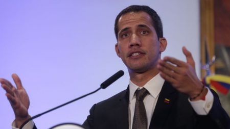 Guaidó anuncia su retorno a Venezuela y nuevas manifestaciones masivas por la ayuda humanitaria