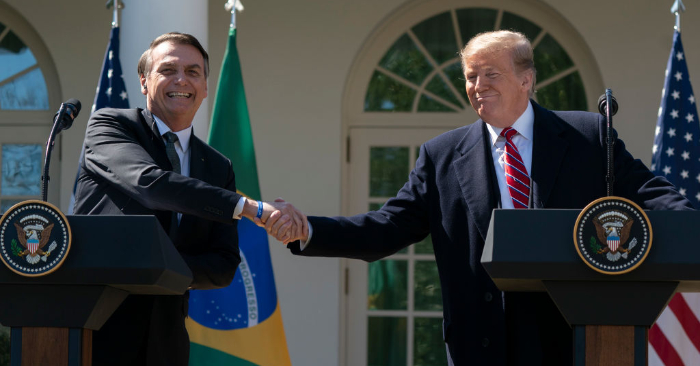 El presidente de Estados Unidos, Donald Trump, y el presidente de Brasil, Jair Bolsonaro, se reúnen en la Casa Blanca el 19 de marzo de 2019 en Washington, DC. (Foto de Chris Kleponis-Pool/Getty Images)