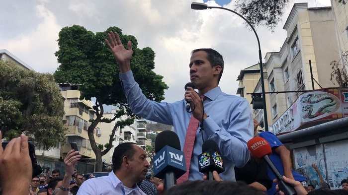 Juan Guaidó, presidente interino de Venezuela, recorrerá su país para organizar movilización a palacio presidencial. (Eva Marie Uzcategui/Getty Images)
