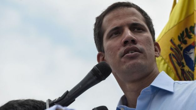 Amenaza de enjuiciar a Guaidó provoca reacción internacional y llamados a activar intervención humanitaria