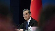 Delator afirma que el Ministerio de Relaciones Exteriores de China ofrece servicios sexuales para sobornar a funcionarios extranjeros