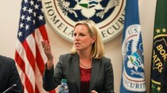 En medio del caos fronterizo, renuncia la secretaria de Seguridad Nacional Kirstjen Nielsen