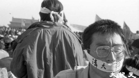 Fotógrafo publica fotos inéditas de las protestas en la Plaza de Tiananmen en 1989