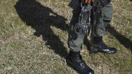 Teniente coronel reveló torturas contra militares que se opusieron a Maduro