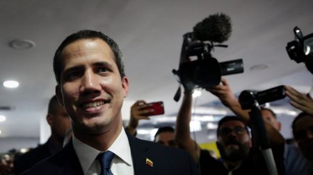 Entrevista a Juan Guaidó: «Nuestro compromiso es que cese esta tragedia que estamos viviendo»