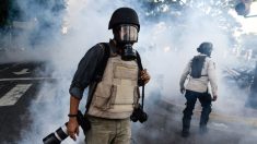 Régimen expulsa de Venezuela a periodista español que documentaba la crisis para OK Diario
