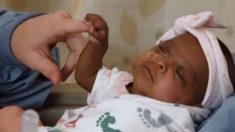 La bebé más pequeña del mundo en lograr sobrevivir fue enviada a casa luego de 5 meses en el hospital