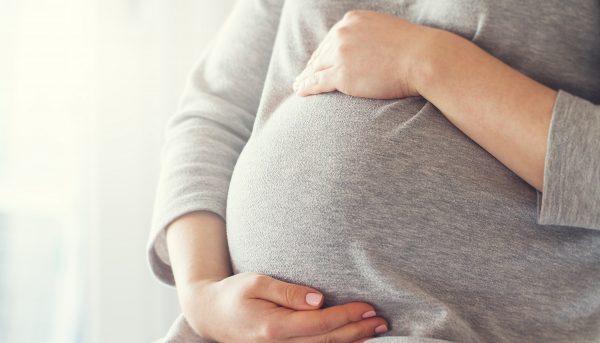 Imagen ilustrativa de una mujer embarazada. (Illustration – Shutterstock)