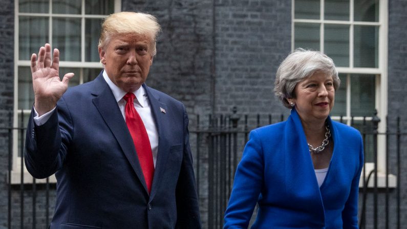El presidente de Estados Unidos, Donald Trump, y la primera ministra británica, Theresa May, el 4 de junio de 2019 en Londres, Inglaterra. (Dan Kitwood/Getty Images)
