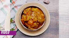 Receta de pollo al curry con leche de coco ¡Súper rápido y fácil!