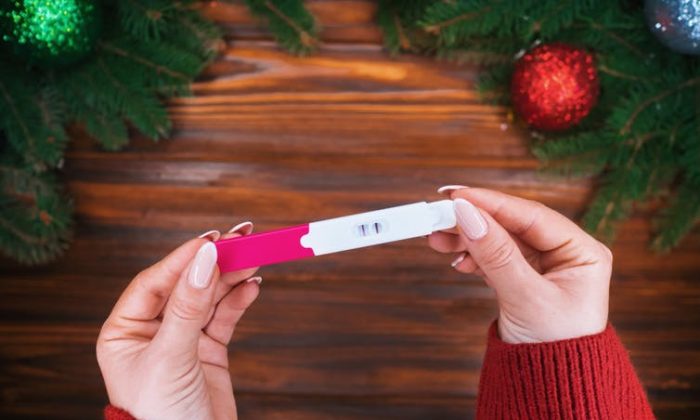 Imagen ilustrativa de un test de embarazo. (KristinaKokhanova/Shutterstock)