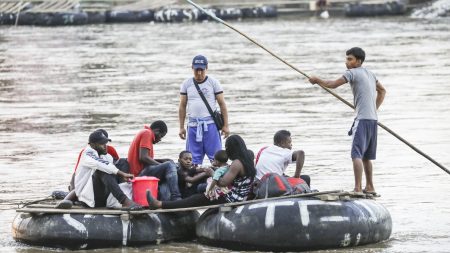 Guatemala discute convenio migratorio con EE.UU. que traiga beneficios y pueda cumplir