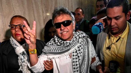 Santrich: crónica de una “fuga” anunciada