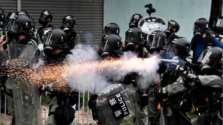 Amnistía Internacional condena la agresión policial en las protestas de Hong Kong