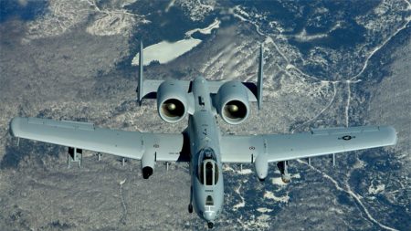EE.UU.: Fuerza Aérea choca contra un ave y deja caer 3 bombas ficticias en Florida