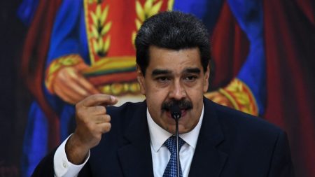 Maduro suspende el diálogo en Barbados por el apoyo de Guaidó al bloqueo de EE.UU.