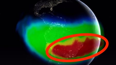 Al pasar por esta zona de Sudamérica todos los satélites de la NASA se apagan