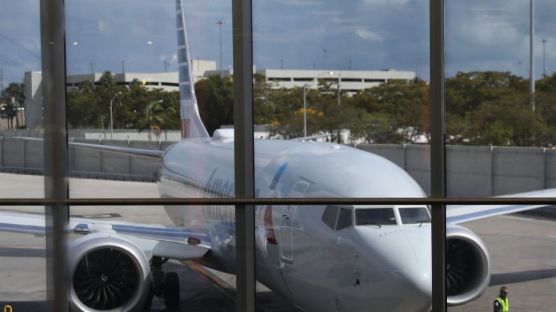 Un Boeing 737 Max 8 llega al aeropuerto internacional de Miami, el 13 de marzo de 2019 en Miami, Florida. (Joe Raedle/Getty Images)