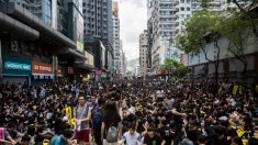 Huelga general se apodera de Hong Kong mientras el gobierno advierte que las protestas desafían la soberanía de China